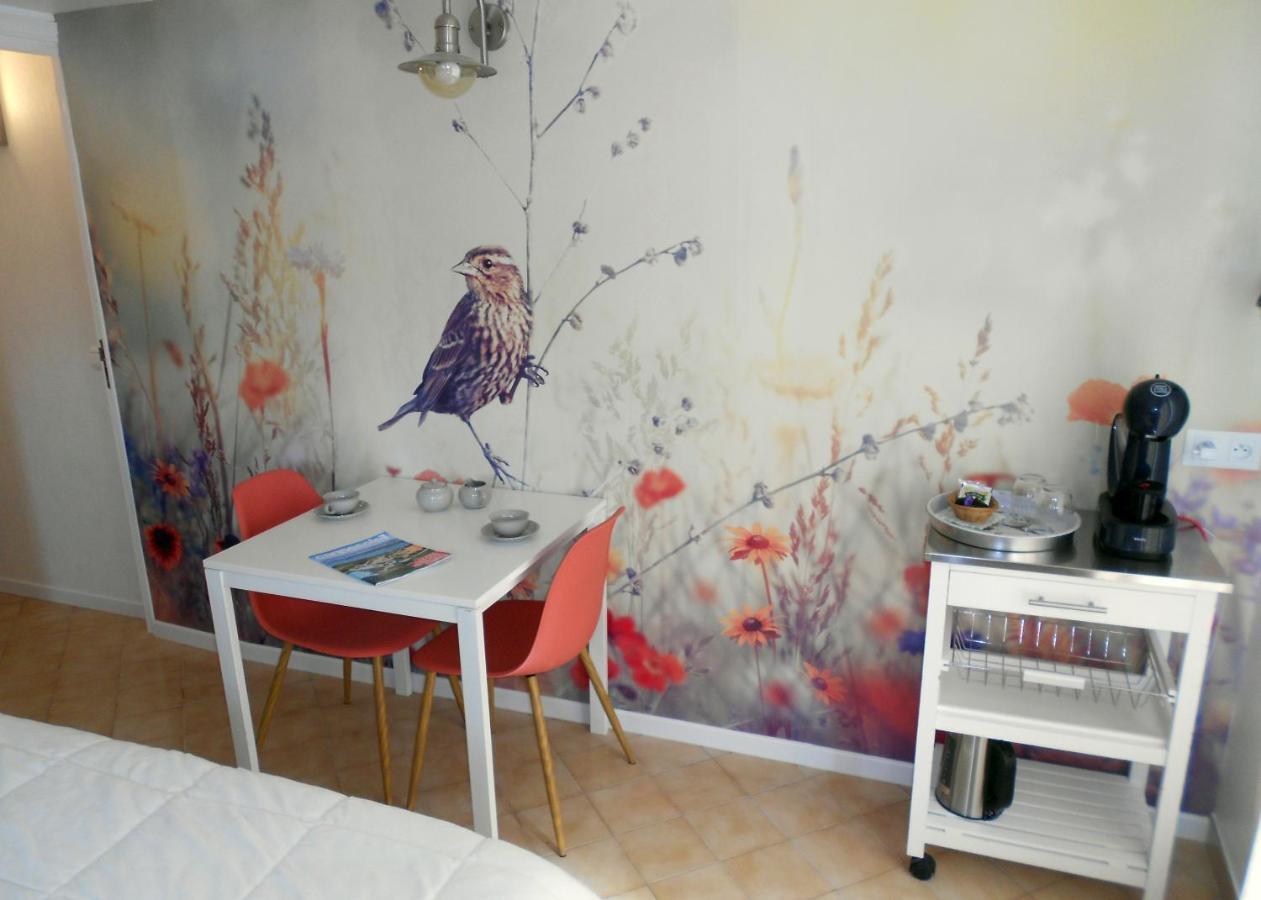 Etoilevacances Chambres D Hotes Campagne En Lavande Saint-Cezaire-sur-Siagne Экстерьер фото